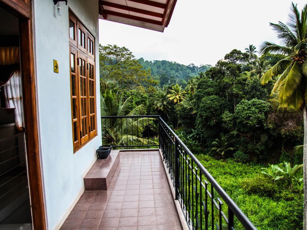 Gt Homes Peradeniya Esterno foto