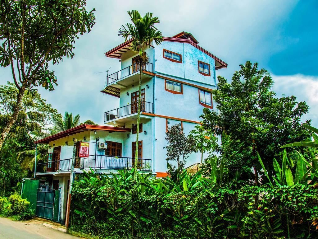 Gt Homes Peradeniya Esterno foto